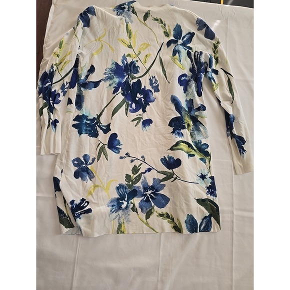 Chicos Womens 1XL cottagecore Long Sleeve Sweater Blue Floral Flowers NWT - Picture 8 of 8